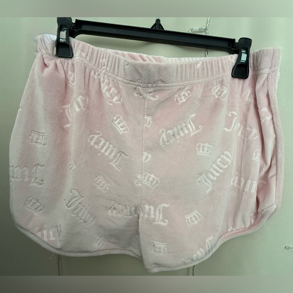 Juicy Couture Pink Women's Sleep Shorts, Size Medium, NWT.  Velour Feel.